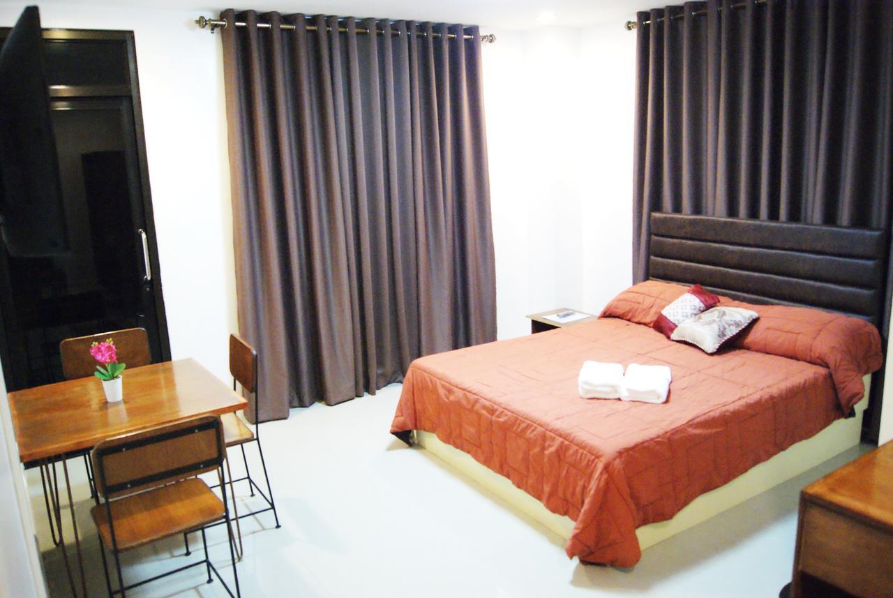 La Trinidad Pension House Kalibo Ngoại thất bức ảnh