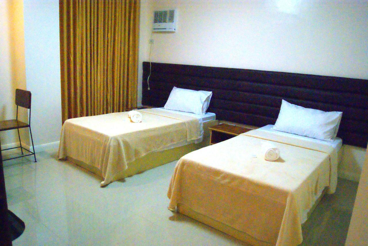 La Trinidad Pension House Kalibo Ngoại thất bức ảnh