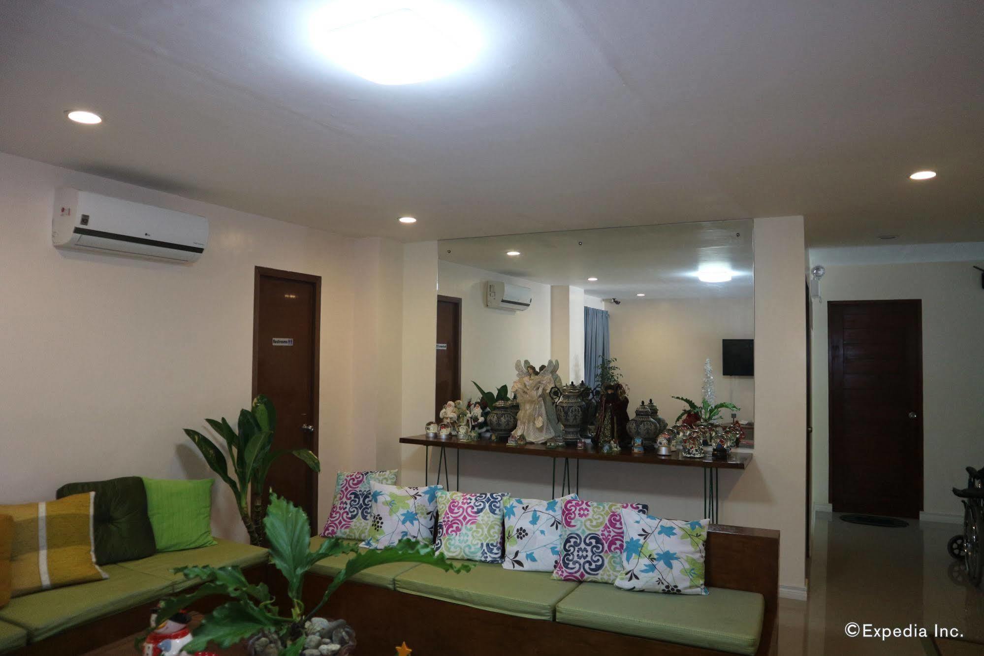La Trinidad Pension House Kalibo Ngoại thất bức ảnh