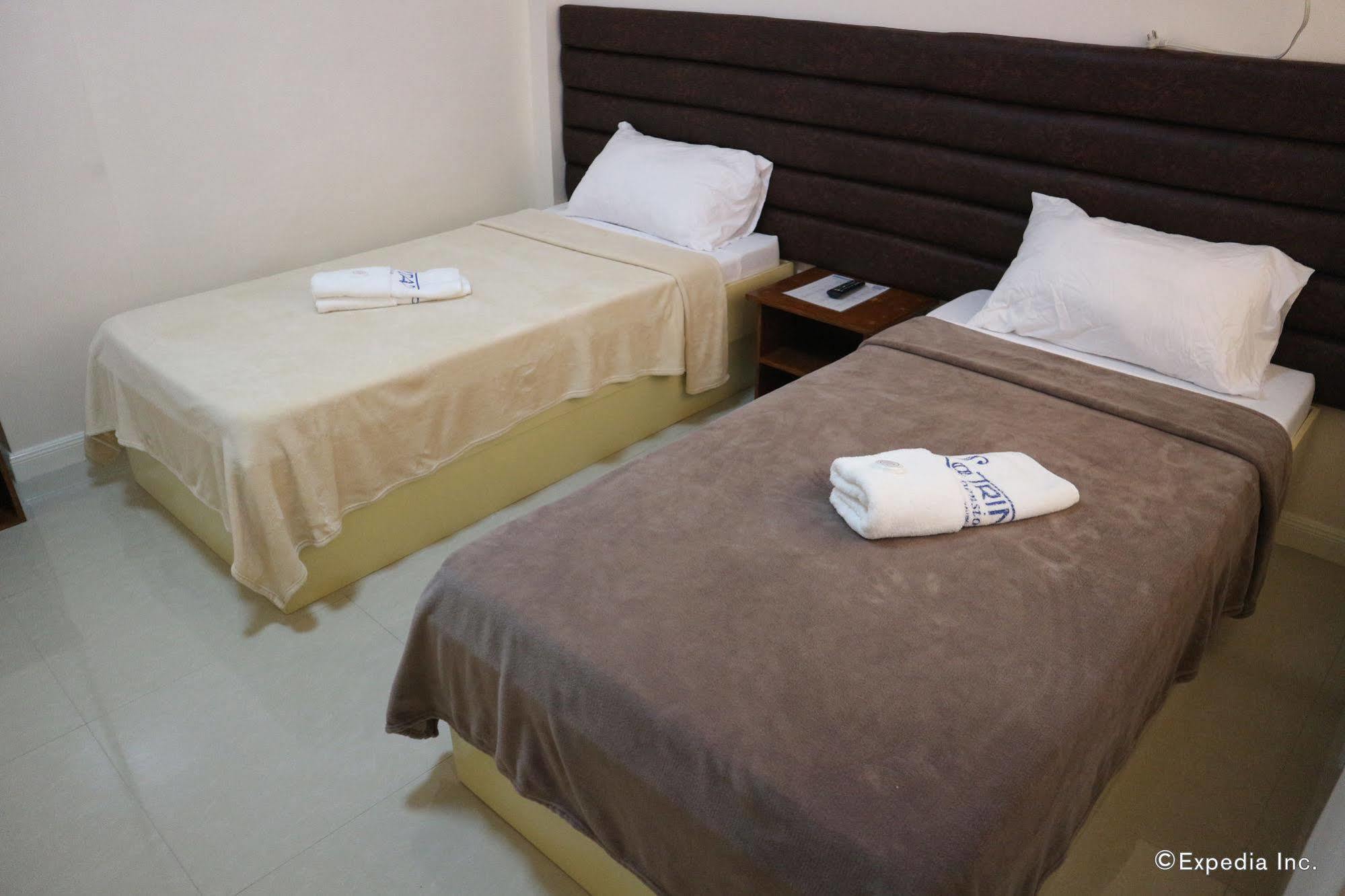 La Trinidad Pension House Kalibo Ngoại thất bức ảnh